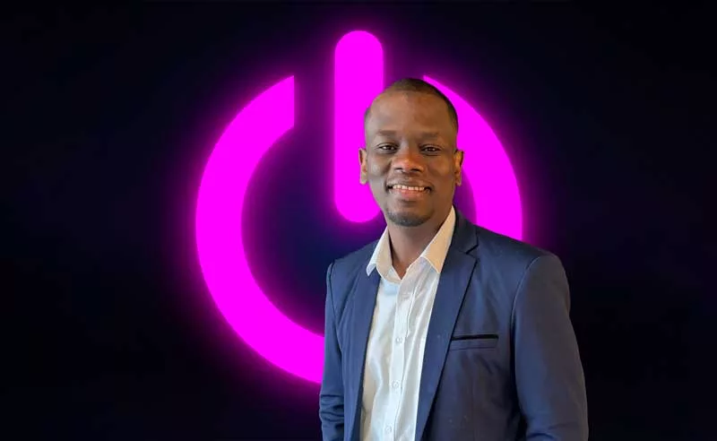 Sadjo Balde Neon Energie Energieberater